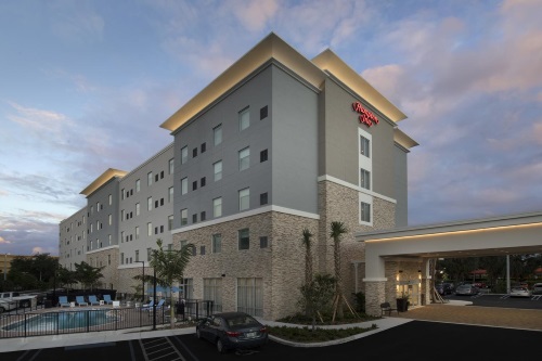 Hampton Inn Miami Airport East buitenkant